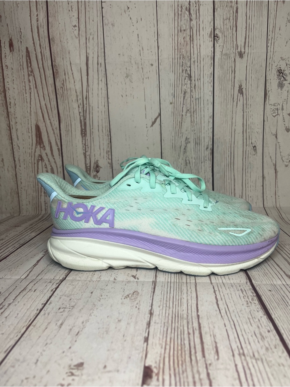 Hoka Clifton 9 Womens Running Shoes Mint Green Purple White Sneakers Size 7.5B